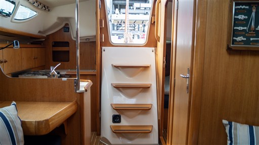 (16) Jeanneau Sun Odyysey 32 (2001)