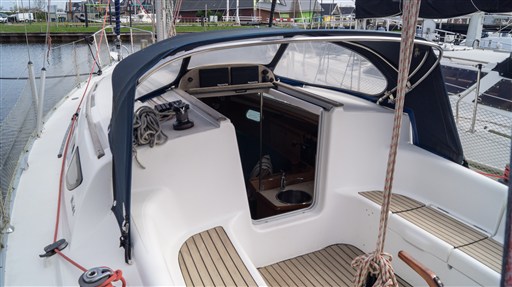 (7) Jeanneau Sun Odyysey 32 (2001)