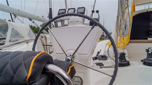 Catana 42