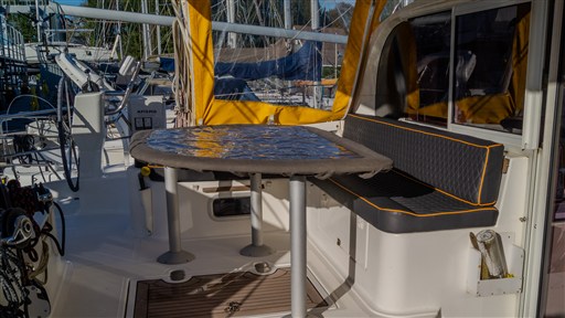 Catana 42