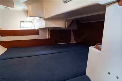 Beneteau Oceanis 321
