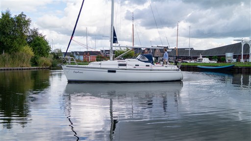 Beneteau Oceanis 321