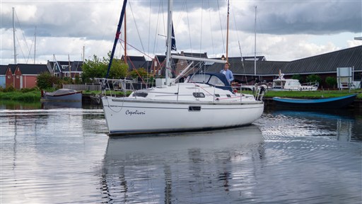 Beneteau Oceanis 321