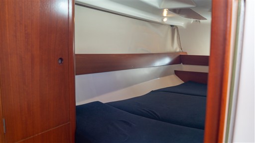 Beneteau Oceanis 321