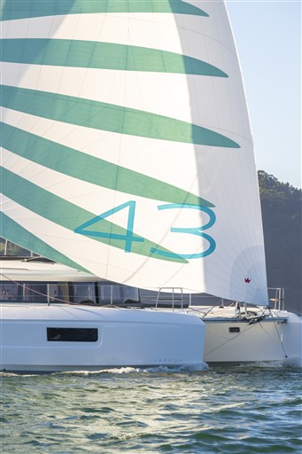 Lagoon 43
