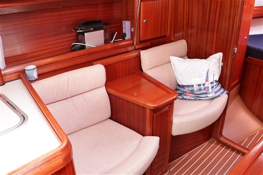 Bavaria 37 (37/2) Positiv 2002
