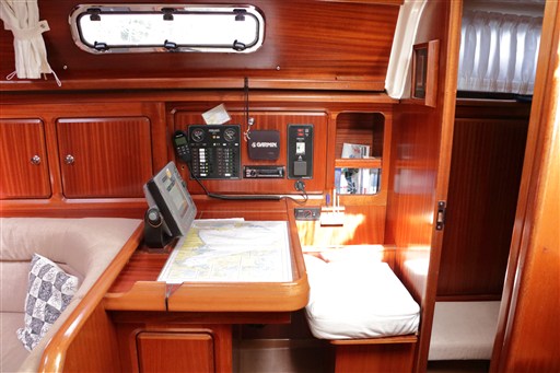 Bavaria 37 (37/2) Positiv 2002