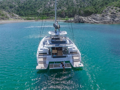 LAGOON-51-EXTERIOR-12