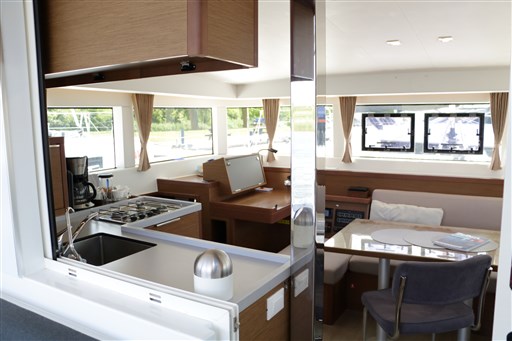 Lagoon 40