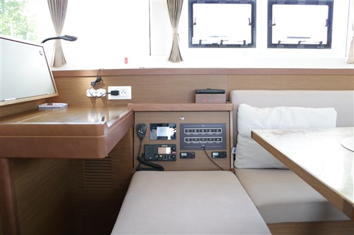 Lagoon 40