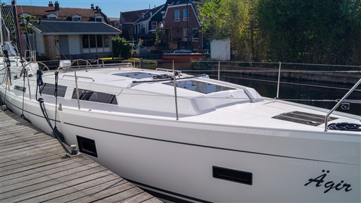 Hanse 388
