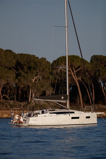 Jeanneau Sun Odyssey 350 Soon on stock