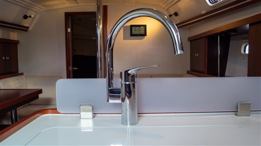 Hanse 375
