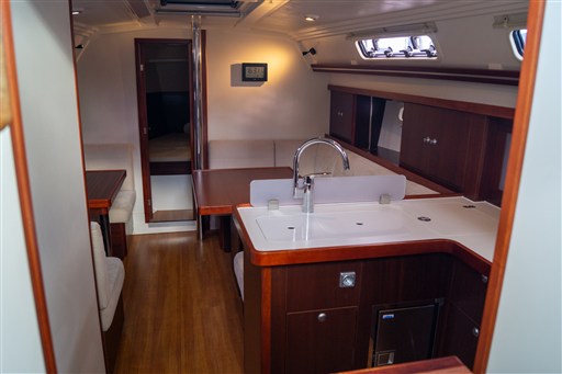 Hanse 375