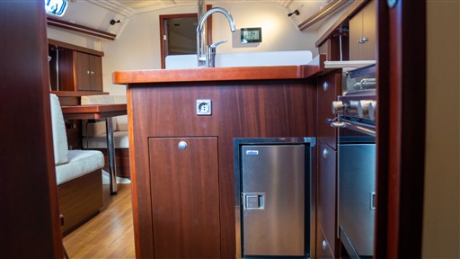 Hanse 375