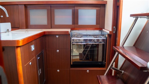 Hanse 375