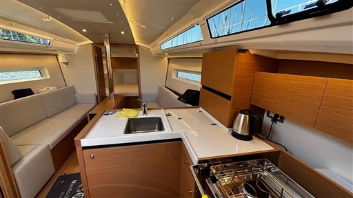 Jeanneau sun odyssey 350 Sailtime NL
