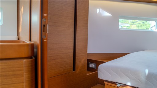 Jenneau Sun Odyssey 380