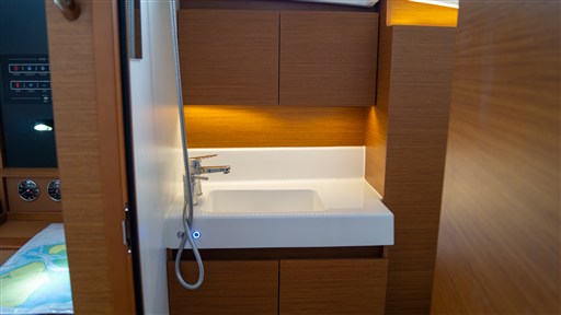 Jenneau Sun Odyssey 380