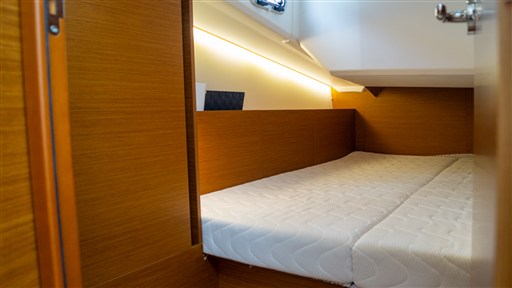 Jenneau Sun Odyssey 380