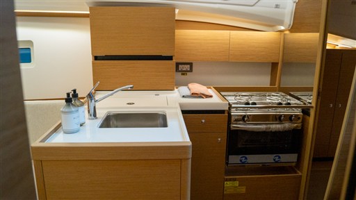 Jeanneau Sun Odyssey 350 - Soon on stock