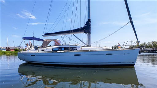 Beneteau Oceanis 40 (14)