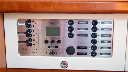 Beneteau Oceanis 40 (57)