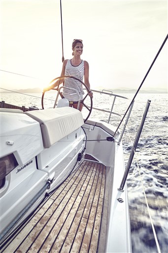 Sun_Odyssey_490-Bertrand_DUQUENNE1.JPG