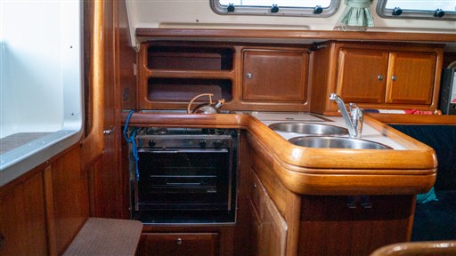 Bavaria 33 exclusive