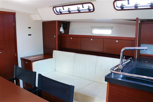 Hanse 470