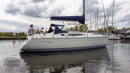 Jeanneau Sun Odyssey 32.2  (8)
