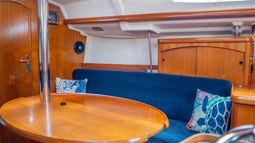 Jeanneau Sun Odyssey 32 (7)