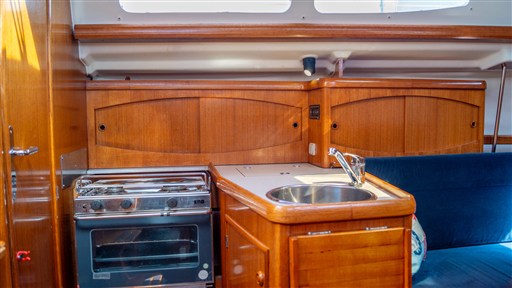 Jeanneau Sun Odyssey 32 (9)