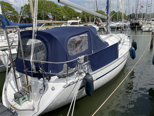 Bavaria 32