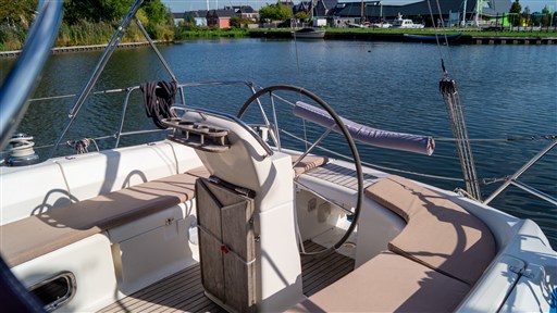 Bavaria 40