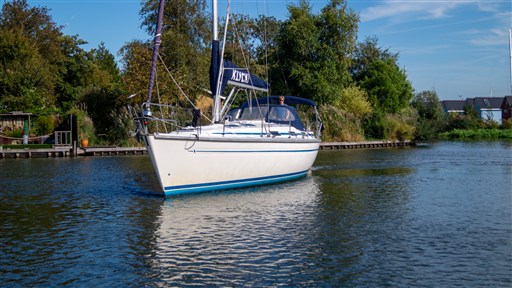 Bavaria 40
