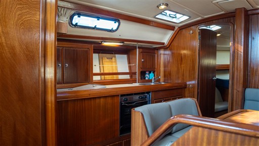 Bavaria 40