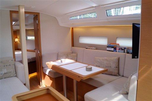 Jeanneau Sun Odyssey 410