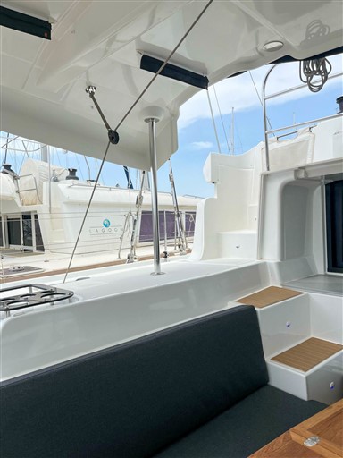 Lagoon 46