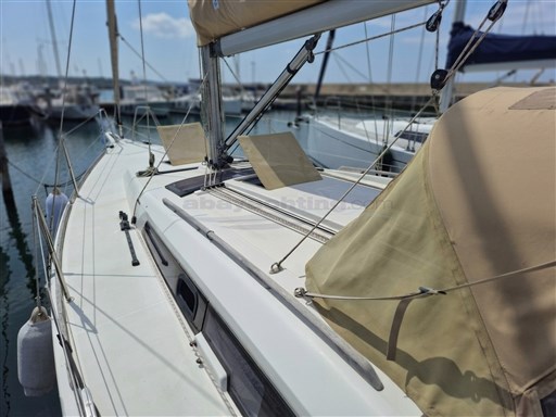 Abayachting_Dufour_Yacht_350_Grandlarge_GL_usato-second hand 25