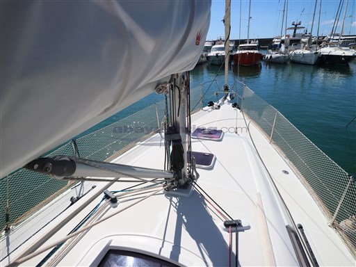 Abayachting Beneteau Oceanis 37 14