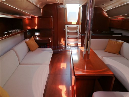 Abayachting Beneteau Oceanis 37 24