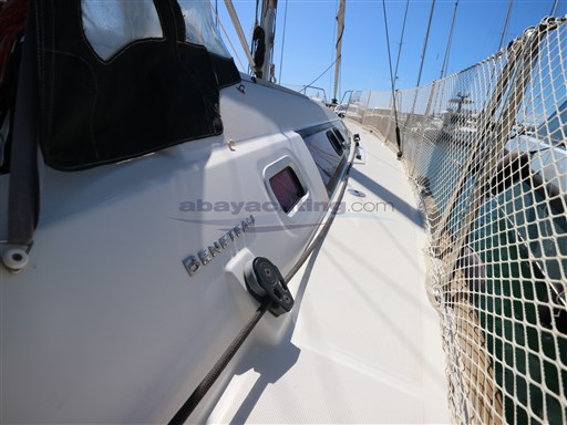 Abayachting Beneteau Oceanis 37 11