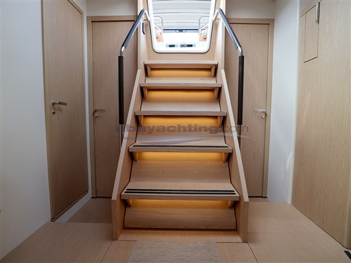 Abayachting_Beneteau Oceanis 54 _second hand 29