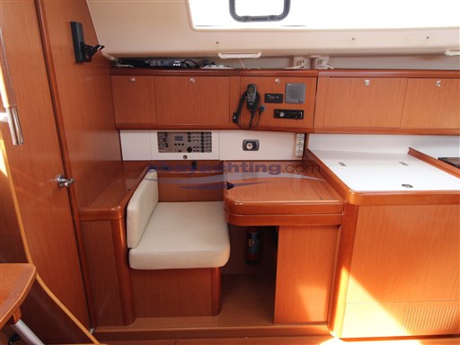 Abayachting Beneteau Oceanis 43 usata-second hand 24