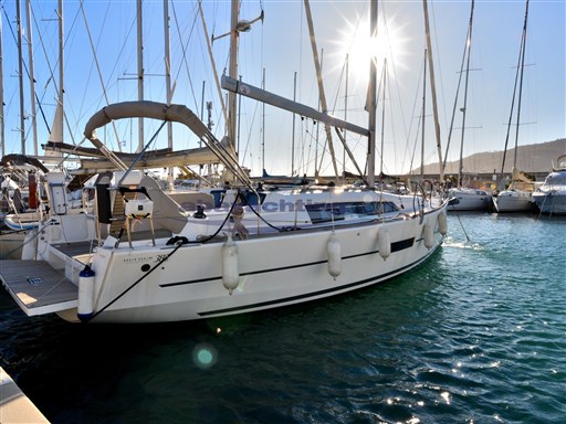 Abayachting Dufour 382 Grand large seconda mano usato 2