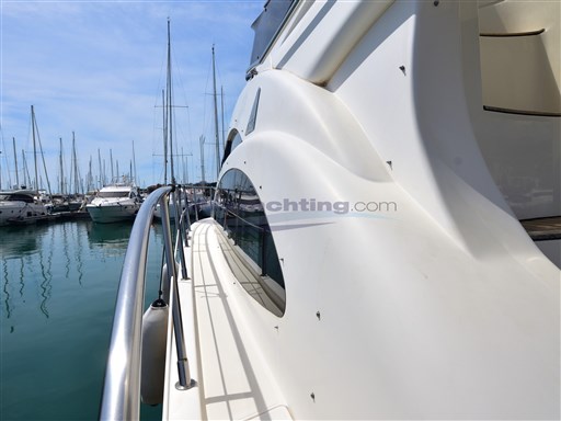 Abayachting Azimut 42 Fly usato-second hand 9