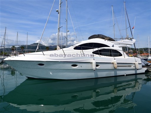 Abayachting Azimut 42 Fly usato-second hand 3