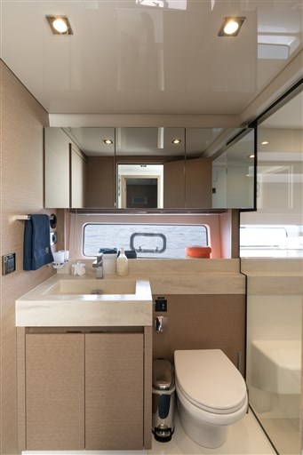 BARCA - BAGNO OSPITI