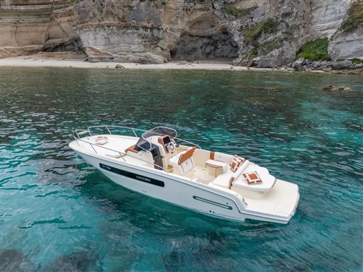 Invictus Cx280 Capoforte